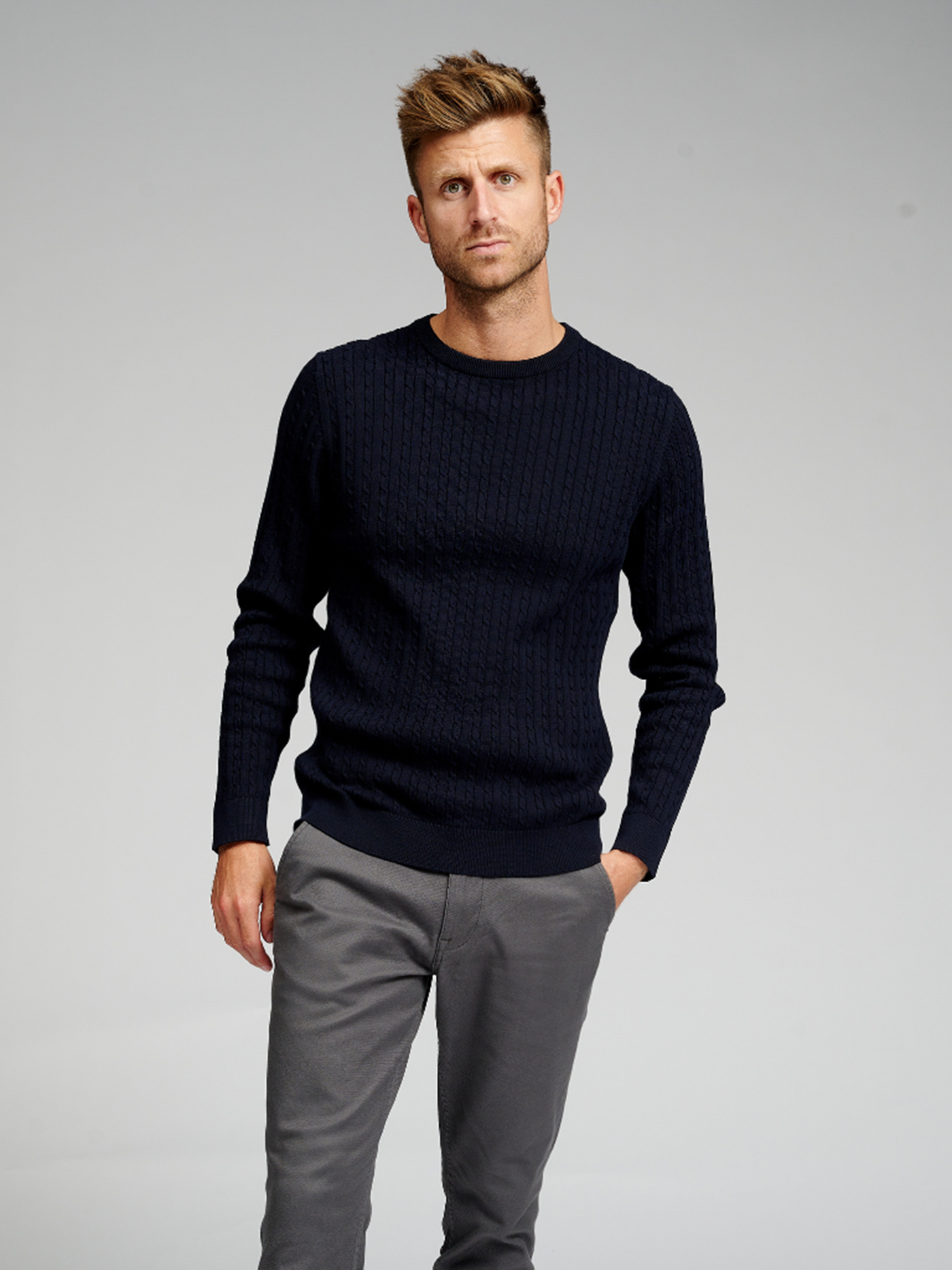 Cable Knit Crewneck - Navy - TeeShoppen - Blue