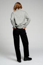 Afbeelding in Gallery-weergave laden, Oversized Knitted Polo-Neck Jumper - Light Grey Melange - TeeShoppen - Grey 3
