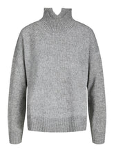 Afbeelding in Gallery-weergave laden, Oversized Knitted Polo-Neck Jumper - Light Grey Melange - TeeShoppen - Grey 5
