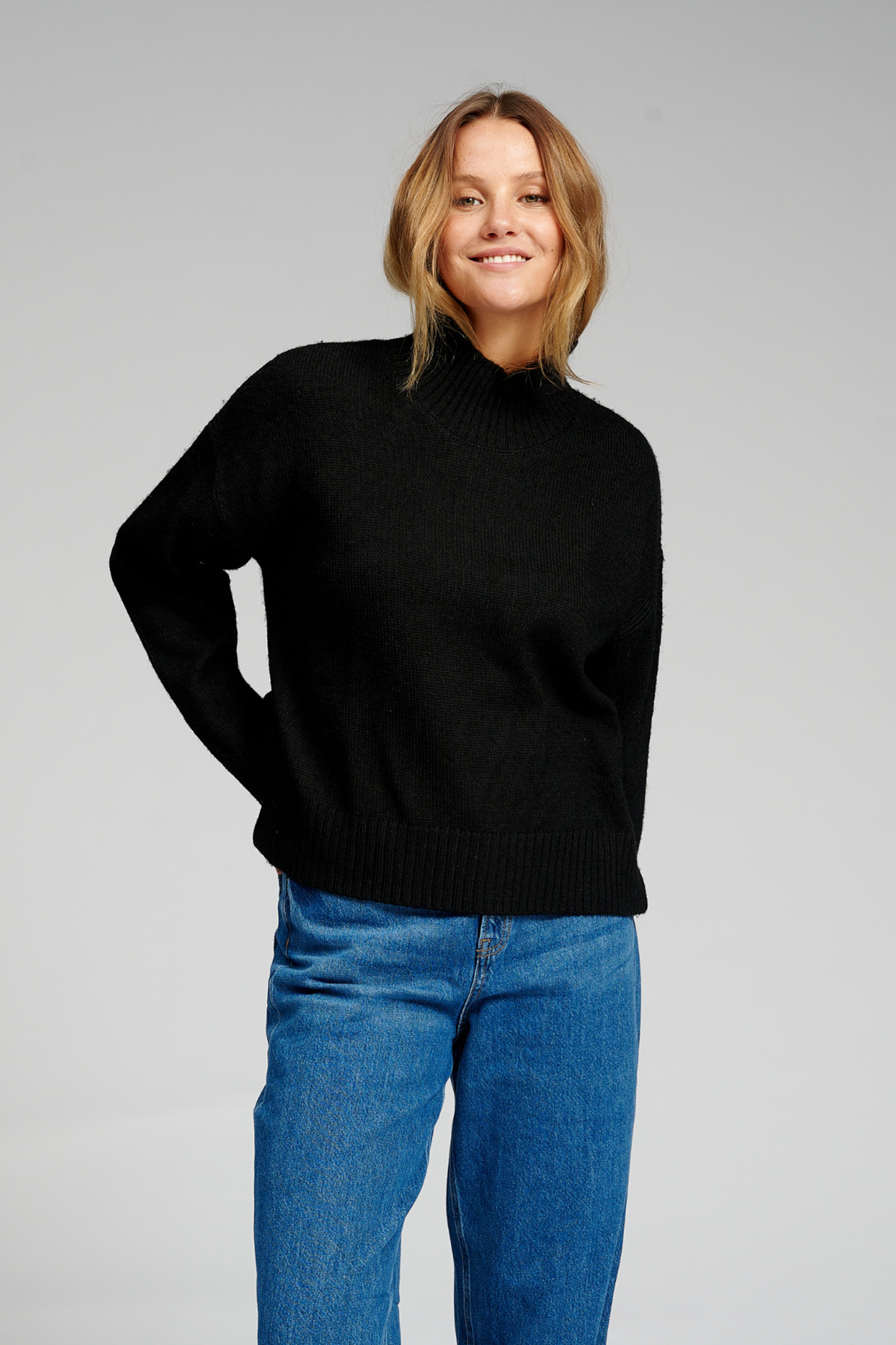 Oversized Knitted Polo-Neck Jumper - Black - TeeShoppen - Black