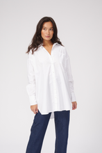 Load image into Gallery viewer, Oversized Shirt - White - TeeShoppen - White
