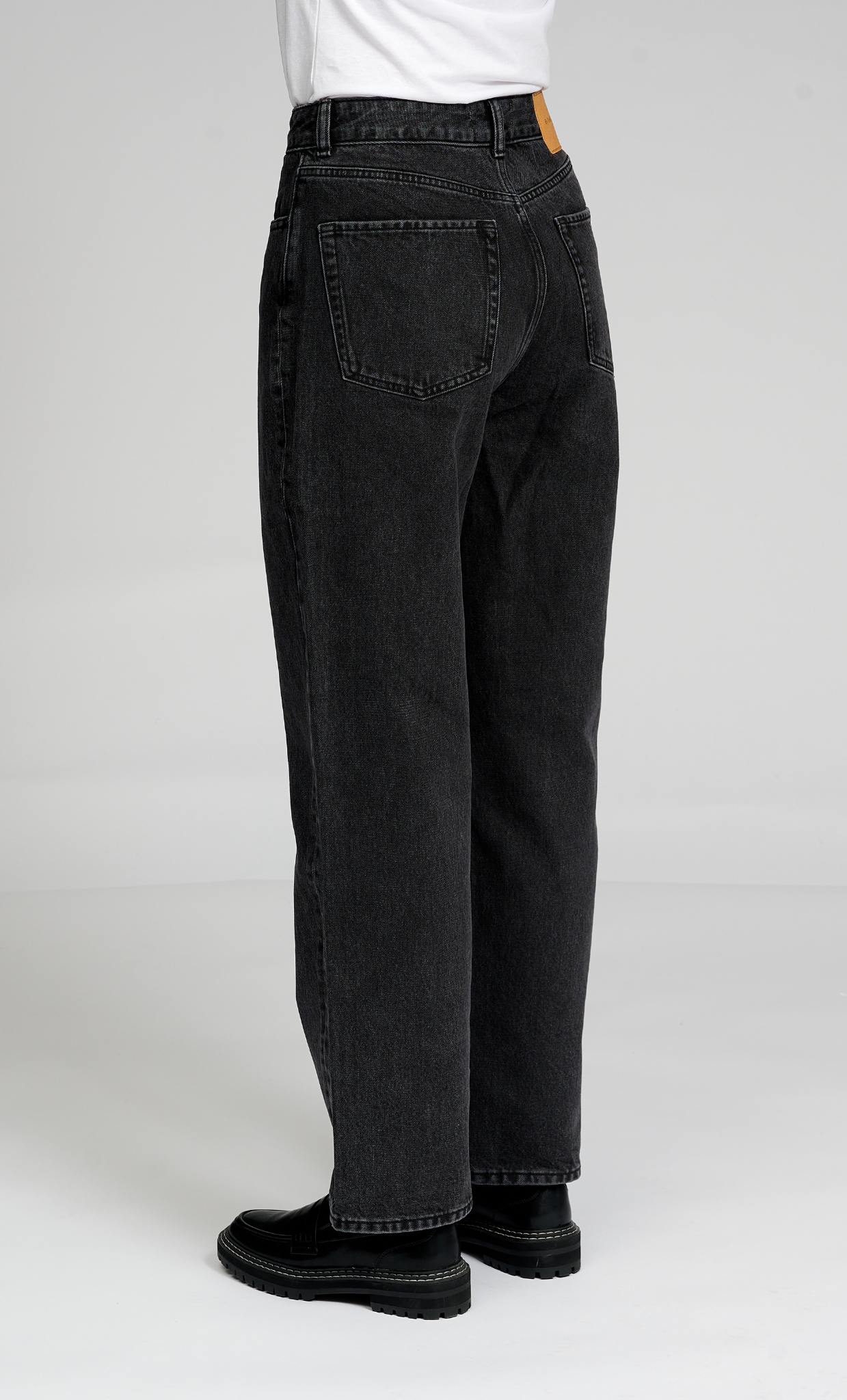 The Original Performance Loose Jeans - Washed Black Denim - TeeShoppen - Black 10