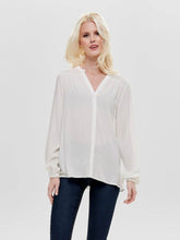 Carregar imagem no visualizador da galeria, Ice long-sleeved blouse - Cloud dancer - Jacqueline de Yong - White
