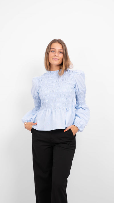 Gwenda Long Sleeved Top - Cashmere Blue - ONLY - Blue