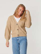 Cargar imagen en el visor de la galería, Button Cardigan - Beige - ONLY - Brown 3
