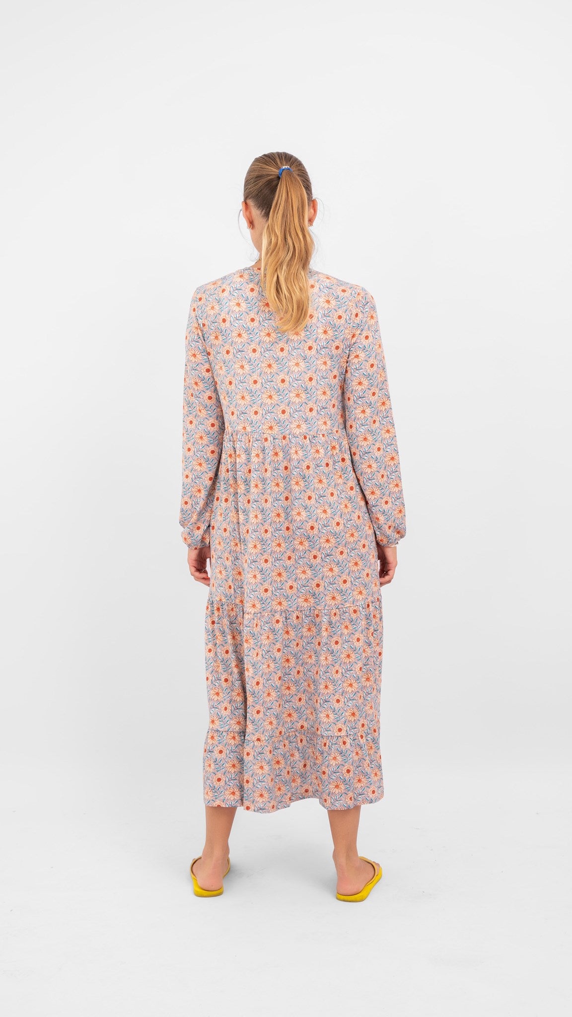 Julia flowered dress - Blue - Amis de Copenhague - White 3