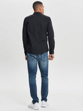 Charger l&#39;image dans la galerie, Poplin Long Sleeve Shirt - Black - Only &amp; Sons - Black 3
