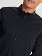 Charger l&#39;image dans la galerie, Poplin Long Sleeve Shirt - Black - Only &amp; Sons - Black 4
