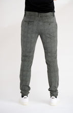 Carregar imagem no visualizador da galeria, Mark Check Pants - Rosin - Only &amp; Sons - Green 4
