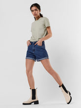 Load image into Gallery viewer, Loose Shorts - Medium Blue Denim - Vero Moda - Blue 3
