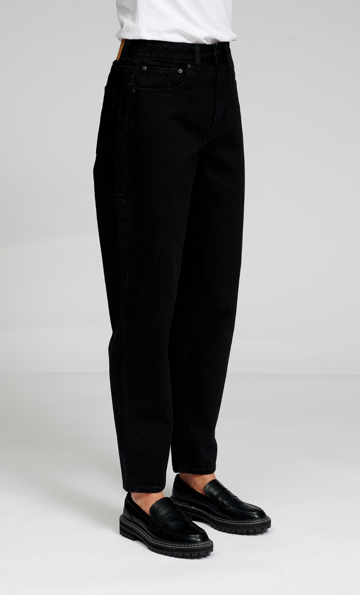 The Original Performance Mom Jeans - Black Denim - TeeShoppen - Black 7