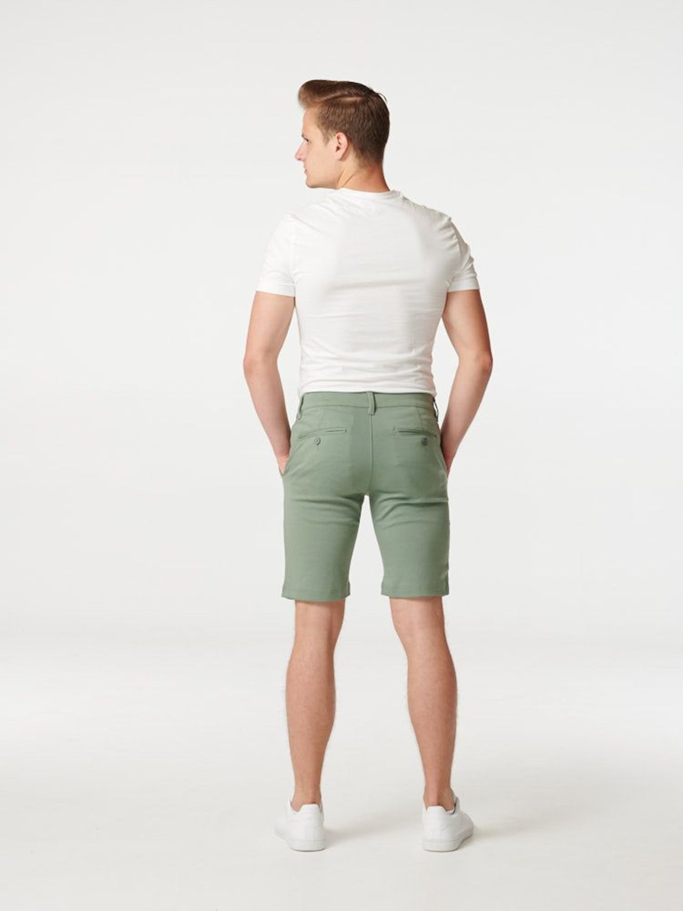 Performance Shorts - Olive - TeeShoppen - Green 2