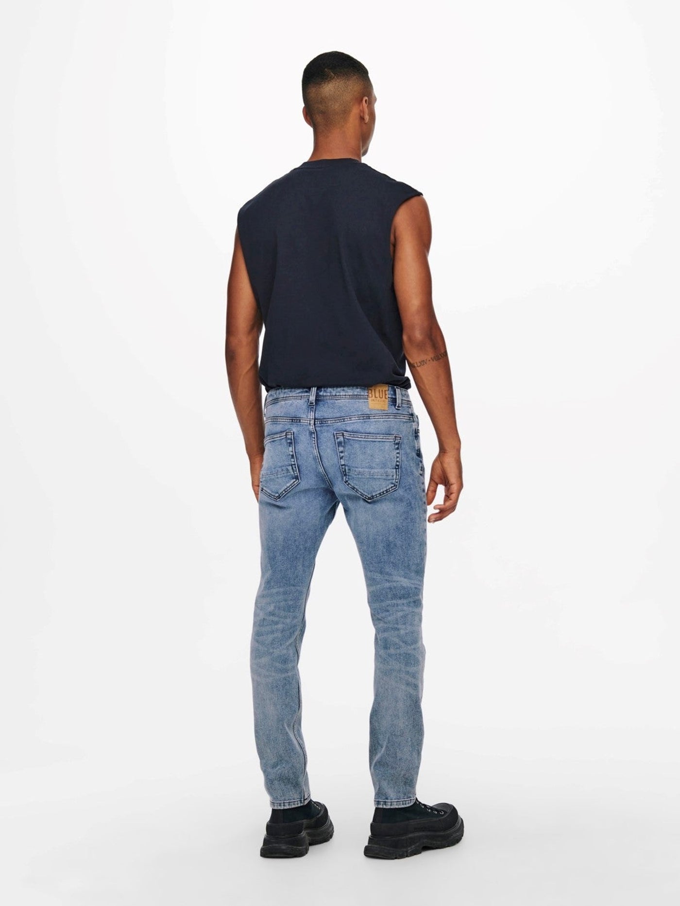 Loom Life Slim Jeans - Blue Denim - Only & Sons - White 5