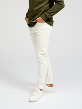 Cargar imagen en el visor de la galería, The Original Performance Jeans (Regular) - Ecru - TeeShoppen - Khaki 2
