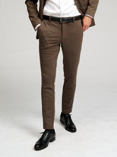 Cargar imagen en el visor de la galería, The Original Performance Pants - Dark Brown - TeeShoppen - Brown
