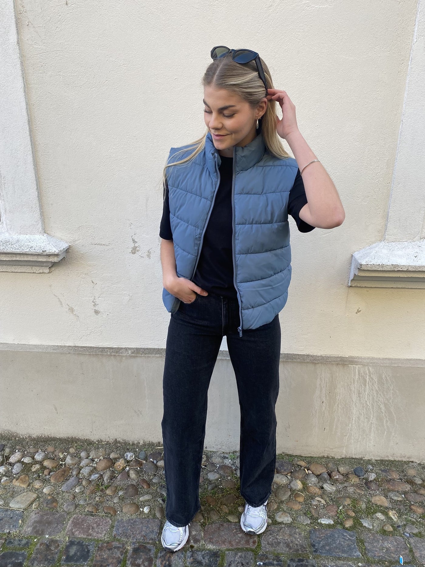 Marcus Puff Vest - China Blue - Noisy May - Blue