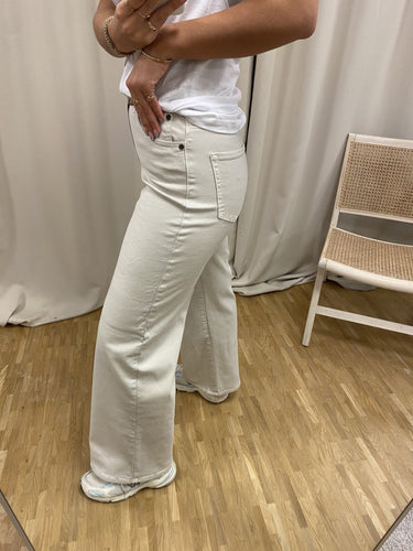 Owi Wide Jeans - White - Sisters Point - White