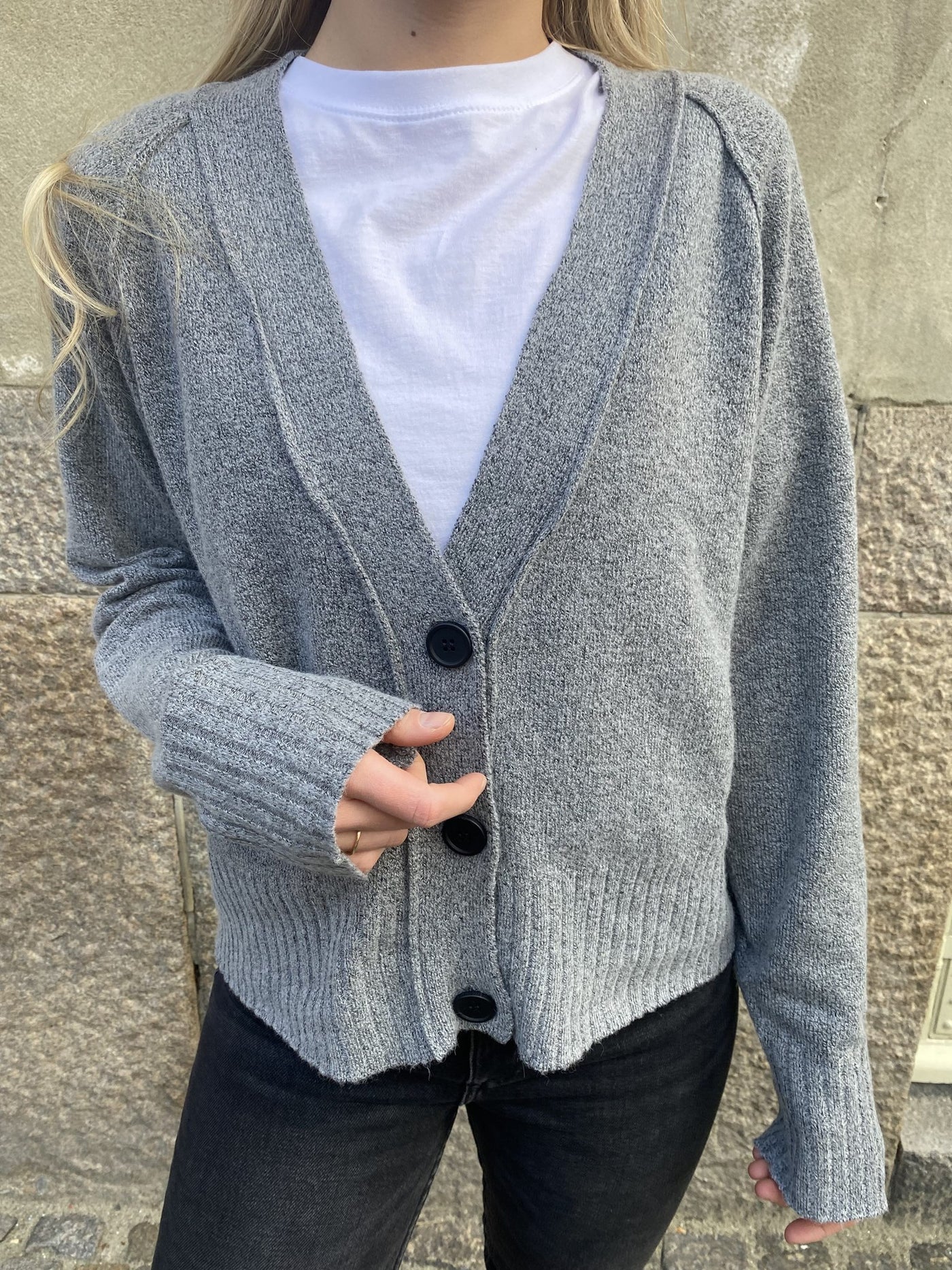 Ian Long Sleeve Cardigan - Medium Gray - Noisy May - Grey 2