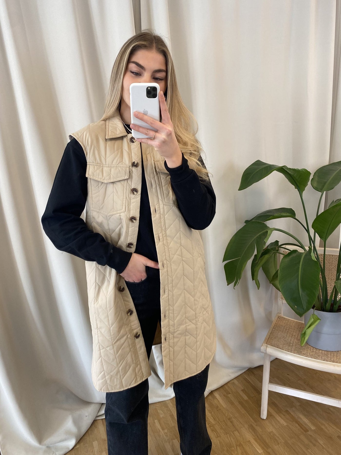 Magda Lang Quilted Vest - Nomad - Vero Moda - Khaki 2