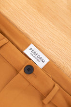 Charger l&#39;image dans la galerie, The Original Performance Pants - Brown - TeeShoppen - Orange 10
