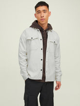 Cargar imagen en el visor de la galería, Mark Twill Overshirt - White Melange - Jack &amp; Jones - White
