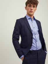 Load image into Gallery viewer, Royal Detail Shirt - Chambray Blue - Jack &amp; Jones - Blue 4
