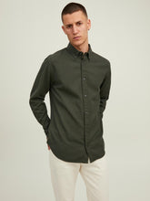 Load image into Gallery viewer, Brook Grindle Shirt - Forest Night - Jack &amp; Jones - Green
