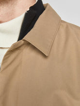 Load image into Gallery viewer, Brandon Trenchcoat - Beige - Jack &amp; Jones - Khaki 3
