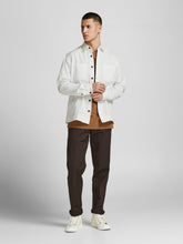 Charger l&#39;image dans la galerie, Logan Linen Shirt - White - Jack &amp; Jones - White 2
