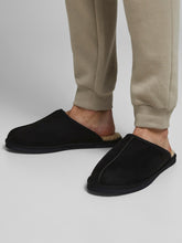 Load image into Gallery viewer, Dudely Mikrofiber Slippers - Black - Jack &amp; Jones - Black
