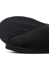 Load image into Gallery viewer, Dudely Mikrofiber Slippers - Black - Jack &amp; Jones - Black 4
