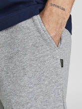 Charger l&#39;image dans la galerie, Star Sweat Shorts - Light Gray Melange - Jack &amp; Jones - Grey 2
