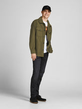 Charger l&#39;image dans la galerie, Ollie Shirt jacket - Olive Night - Jack &amp; Jones - Green 2
