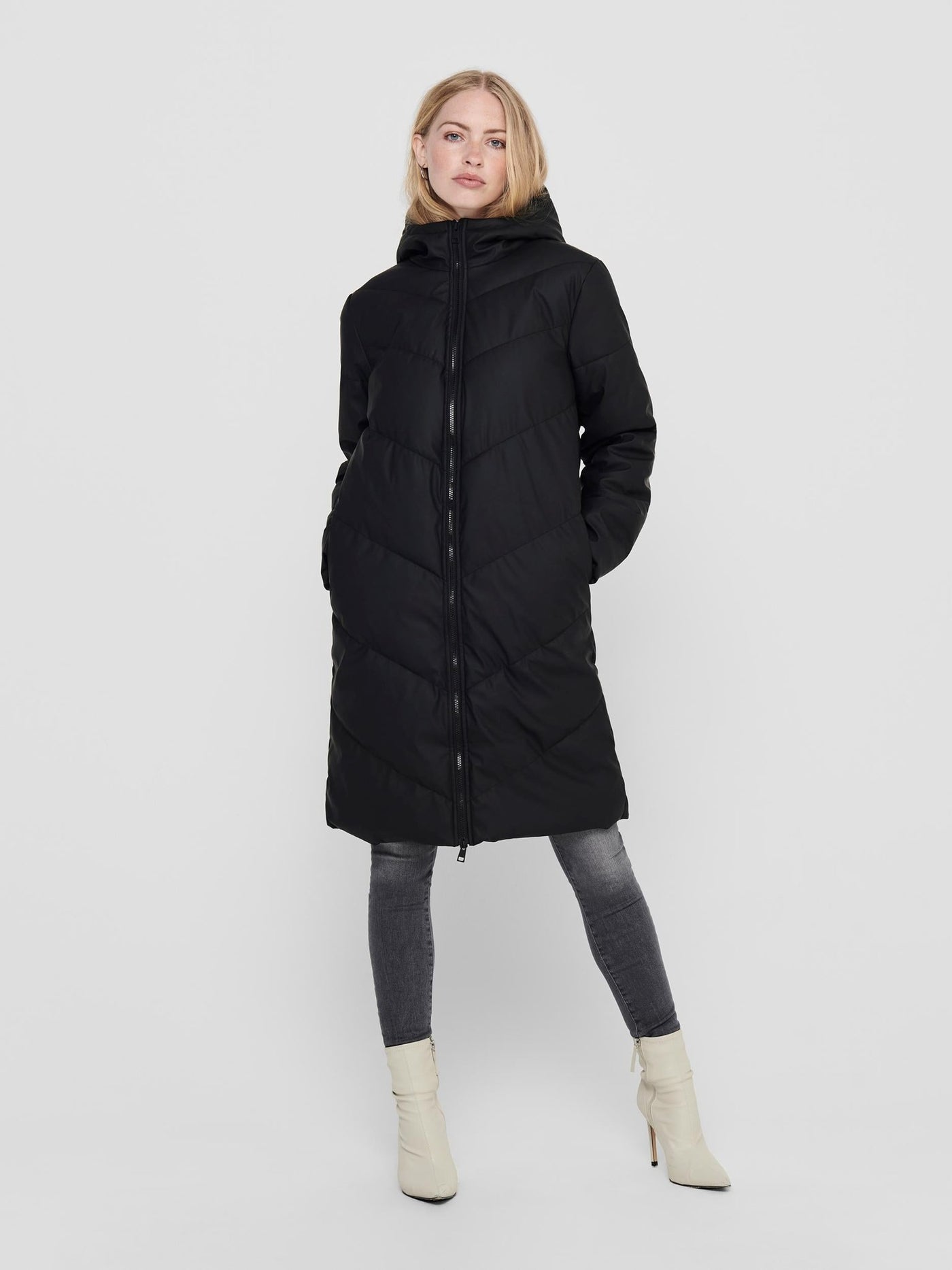 Ulrikka Water-repellent Duvet Jacket - Black - Jacqueline de Yong - Black 2