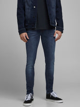 Cargar imagen en el visor de la galería, Liam Original Jeans 004 - Blue Denim - Jack &amp; Jones - Blue
