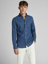 Load image into Gallery viewer, Brook Denim Shirt - Medium Blue Denim - Jack &amp; Jones - Blue
