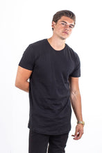 Carregar imagem no visualizador da galeria, Long T-shirt - Black - TeeShoppen - Black
