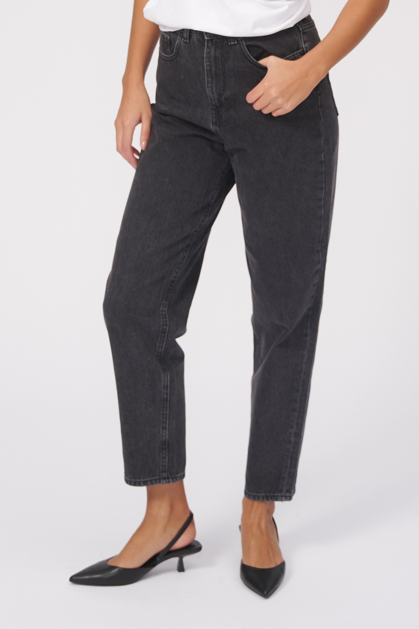 The Original Performance Mom Jeans - Washed Black Denim - TeeShoppen - Black 4