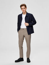 Load image into Gallery viewer, NOOS - SLHSLIM-CARLO FLEX STRUC PANTS B NOOS - Sand - Selected Homme - Brown 3
