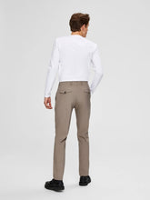 Load image into Gallery viewer, NOOS - SLHSLIM-CARLO FLEX STRUC PANTS B NOOS - Sand - Selected Homme - Brown 2
