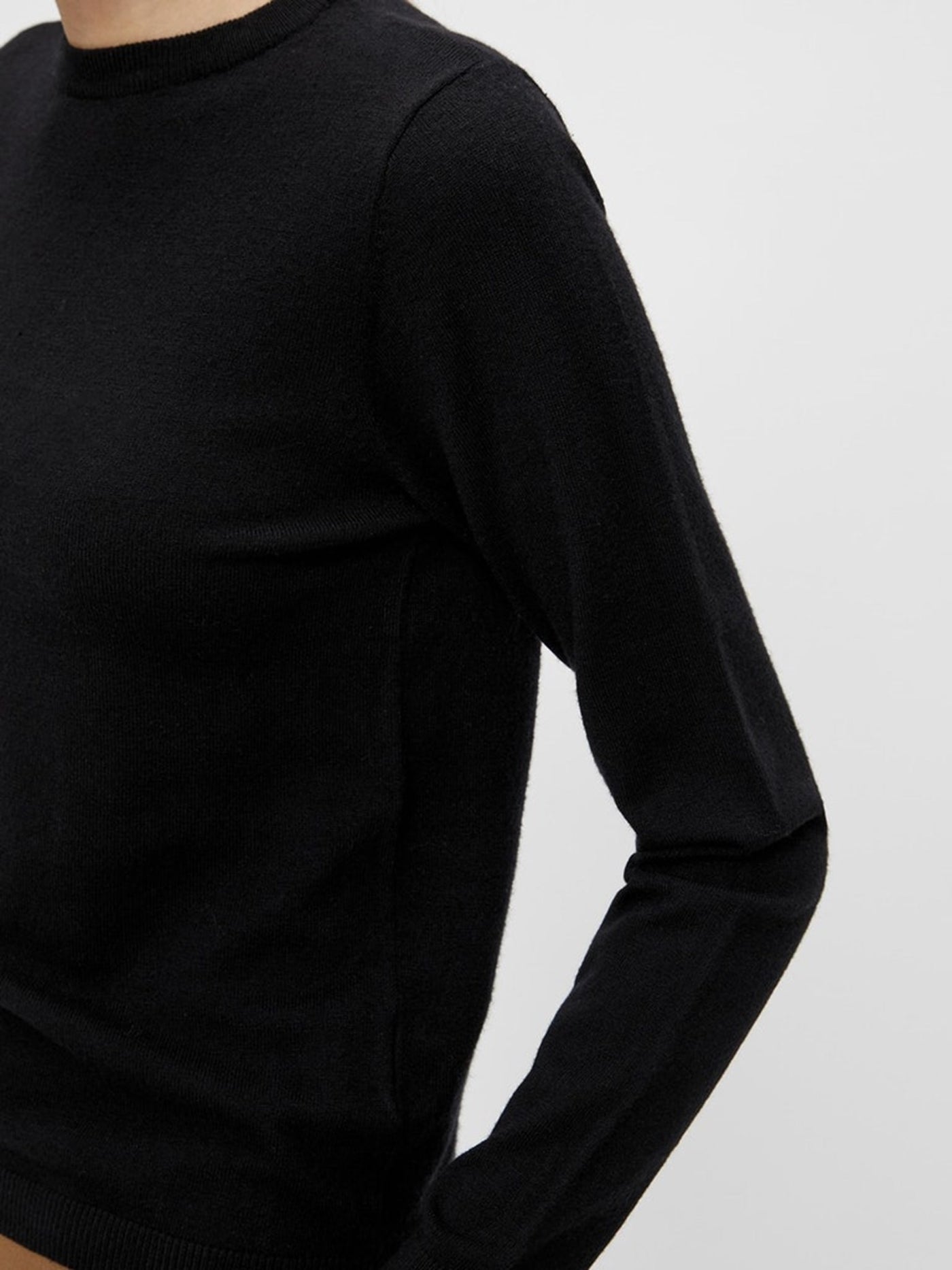 Thess Knit Pullover - Black - Object - Black 2