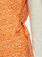 Cargar imagen en el visor de la galería, Ema Elise Wrap Dress - Autumn Sunset - Object - Orange 2
