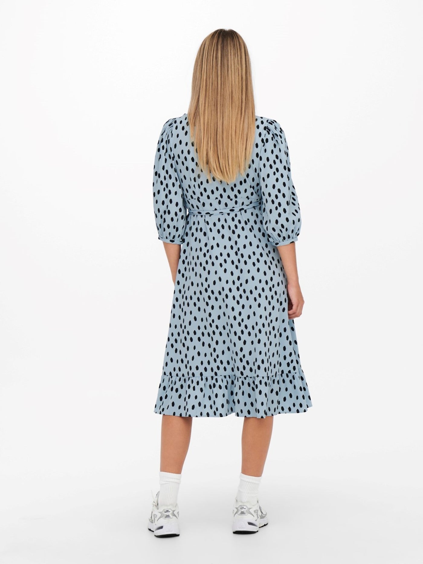 Olivia 3/4 Wrap Midi Dress - Blue Fog - ONLY - Blue 6