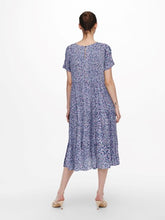 Carregar imagem no visualizador da galeria, Abigail Life Midi Dress - Night Sky Jolie - ONLY - Purple 3
