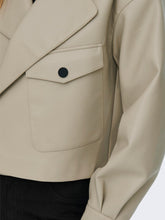 Carregar imagem no visualizador da galeria, Smokey Faux Leather Jacket - Crockery - ONLY - Khaki 2
