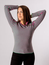 Carregar imagem no visualizador da galeria, Line Long Sleeve Sweater - Super Pink/Jelly Bean - ONLY - Pink 2
