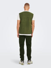 Cargar imagen en el visor de la galería, Houston Fleece West - Olive Night - Only &amp; Sons - Green 5
