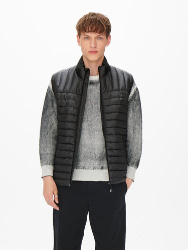 Piet Quilted Vest - Black - Only & Sons - Black