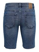 Charger l&#39;image dans la galerie, Denim Shorts - Blue Denim - Only &amp; Sons - Blue 2
