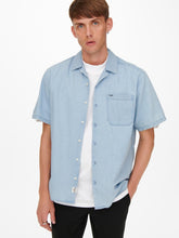 Charger l&#39;image dans la galerie, Bas Light Denim Shirt - Blue Denim - Only &amp; Sons - Blue 3
